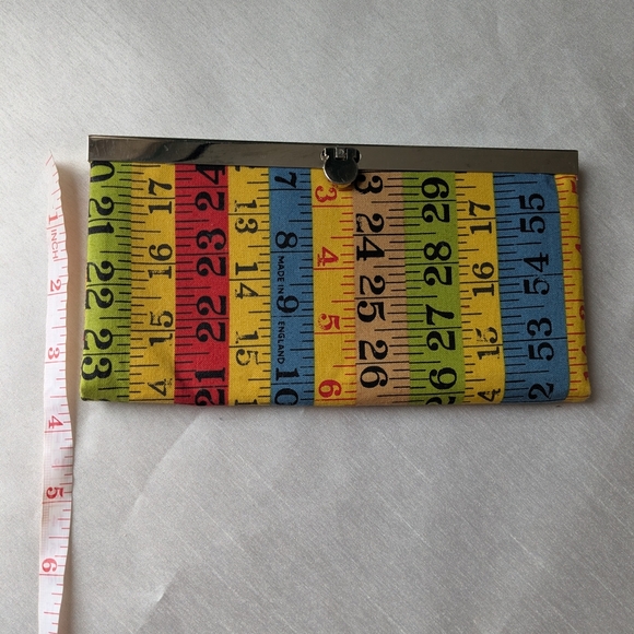 Colorful Patchwork Clutch/Wallet. Multi color. - Picture 6 of 7